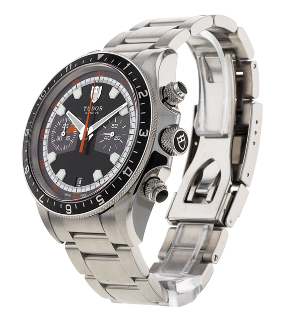 Tudor Heritage Chronograph M70330N-0005 Image 2